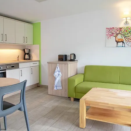 Holiday home Bungis Ferien Direkt Am Grimnitzsee, Karree 02