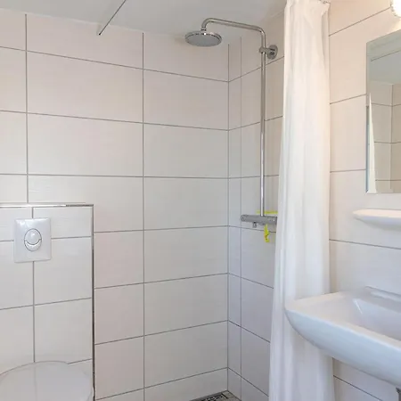 Bungis Ferien Direkt Am Grimnitzsee, Karree 02 Holiday home *