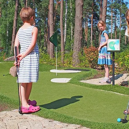 Bungis Ferien Direkt Am Grimnitzsee, Karree 02 Holiday home *