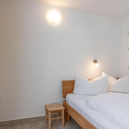 Bungis Ferien Direkt Am Grimnitzsee, Karree 02 Holiday home